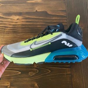 Nike Men's Air Max 2090